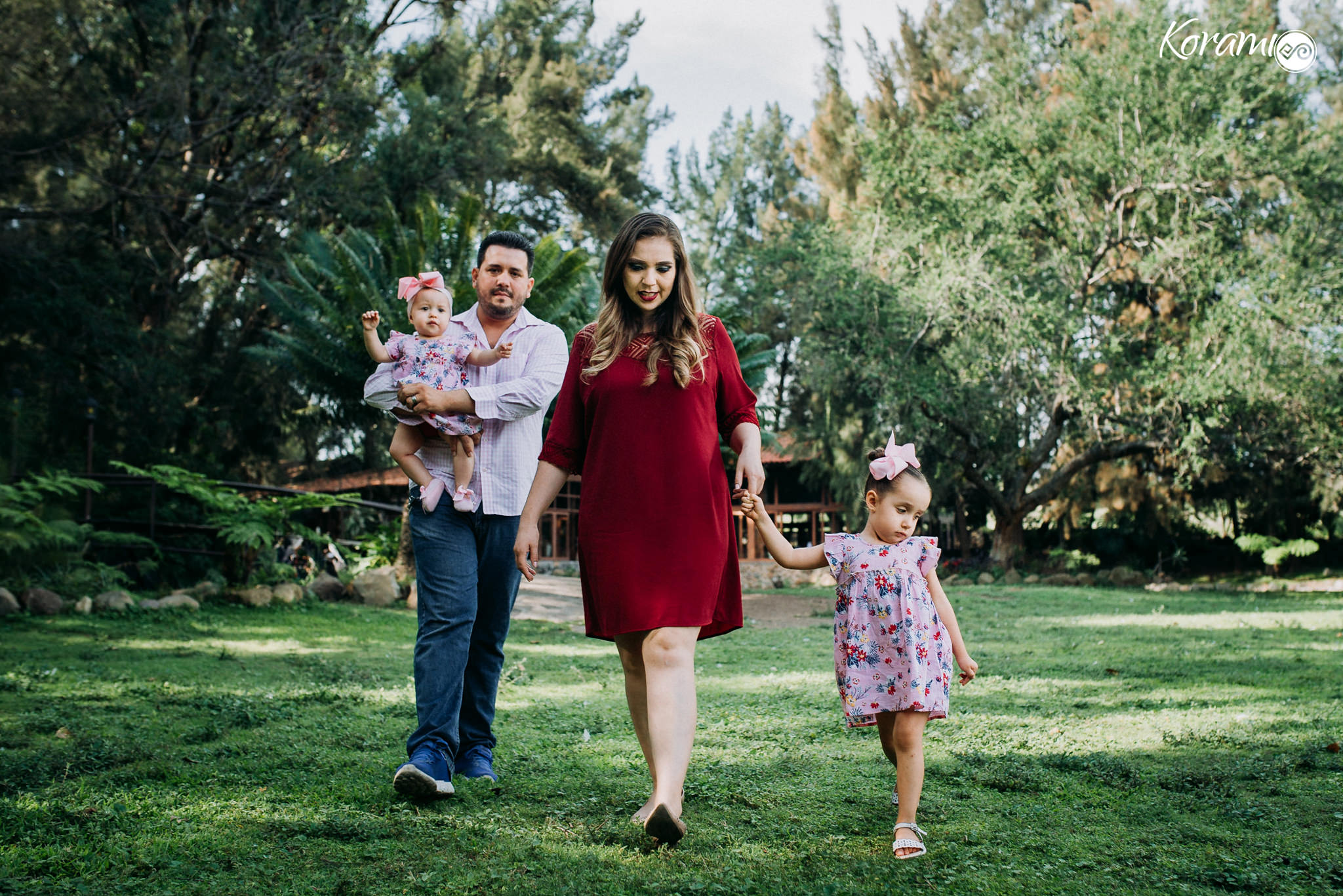 Fotografia-familia-Korami-amor-chiquito-Bosque-web-010