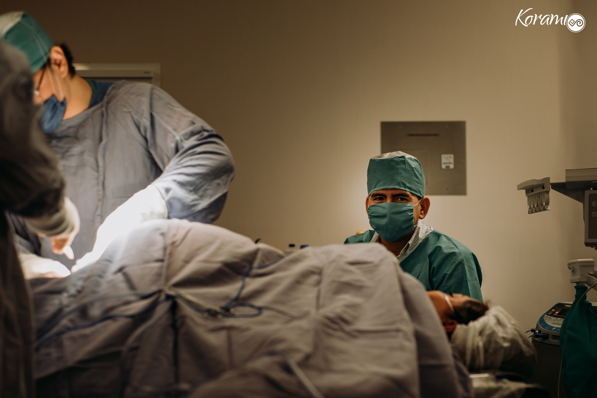 fotografo_colima-foto-recien_nacido-bebe-Cesarea-Colima-Puerta_de_Hierro-Dar_a_luz-Parto-012