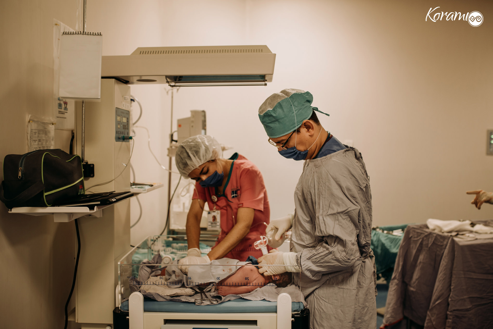 fotografo_colima-foto-recien_nacido-bebe-Cesarea-Colima-Puerta_de_Hierro-Dar_a_luz-Parto-020